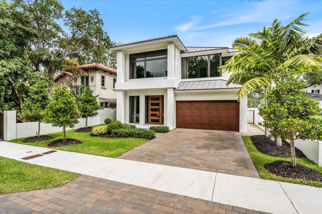 Photo of 1625 SE 1st Street, Fort Lauderdale, FL 33301 (MLS # B26025959)