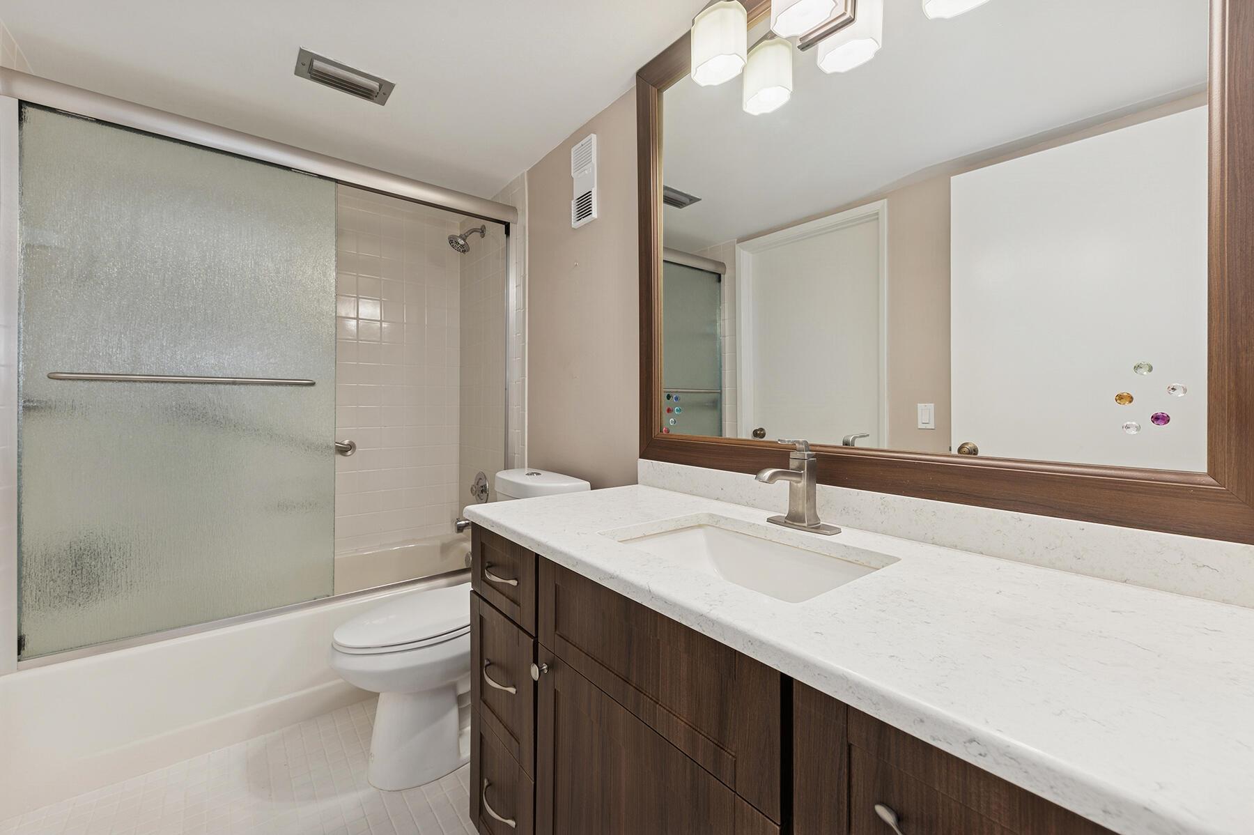 HUNTINGTON LAKES SEC FOUR - Residential