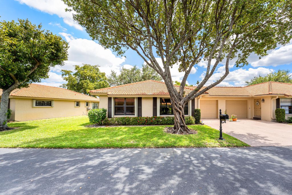 Photo of 4520 Ficus Tree Road, Boynton Beach, FL 33436 (MLS # B26023207)