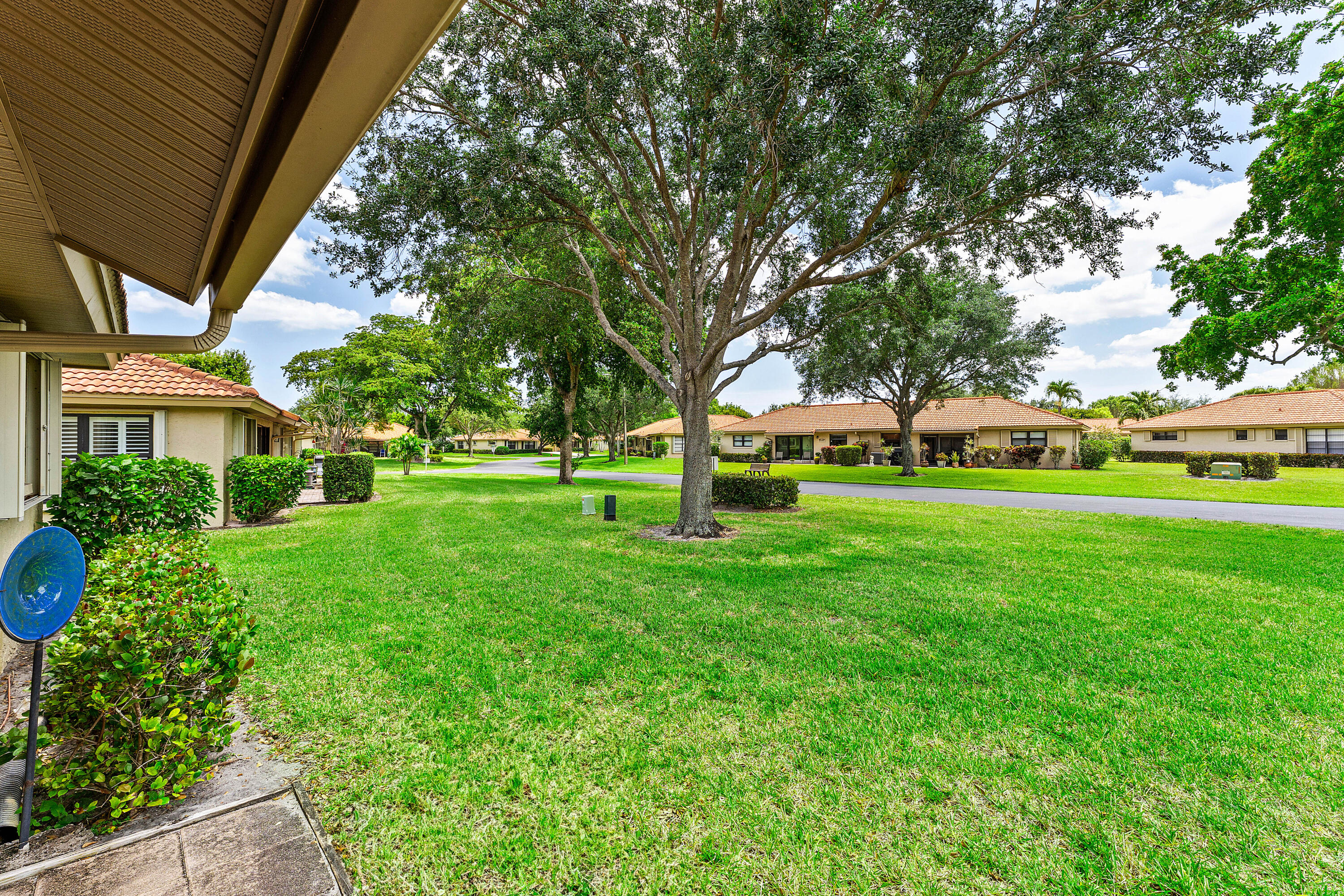 BENT TREE VILLAS WEST CONDO - Residential
