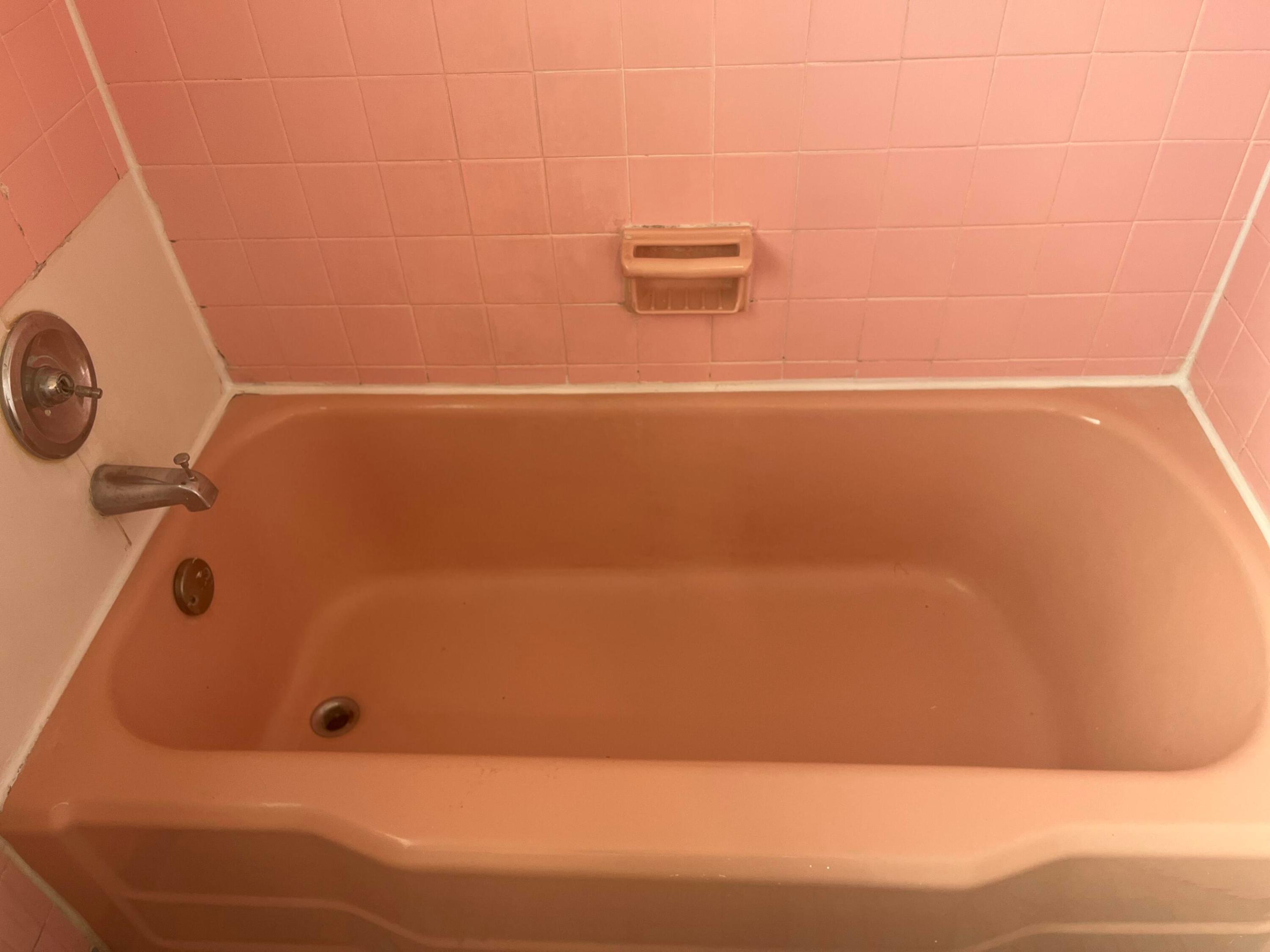 HOLLYWOOD - Residential Lease