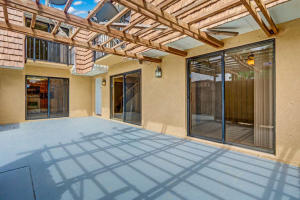 SHERWOOD LAKES - Residential