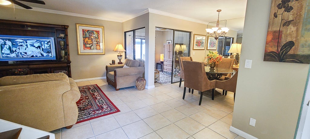 Photo of 402 Lakewood Court #2b, Jupiter, FL 33458 (MLS # R10955035)