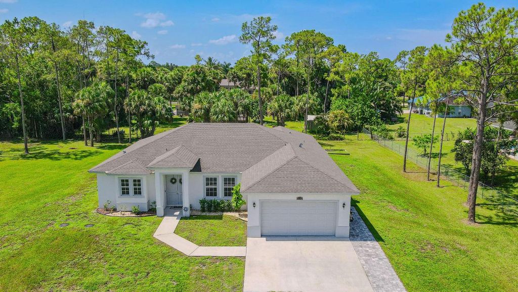 Photo of 18172 91st Place N, Loxahatchee, FL 33470 (MLS # R11107028)