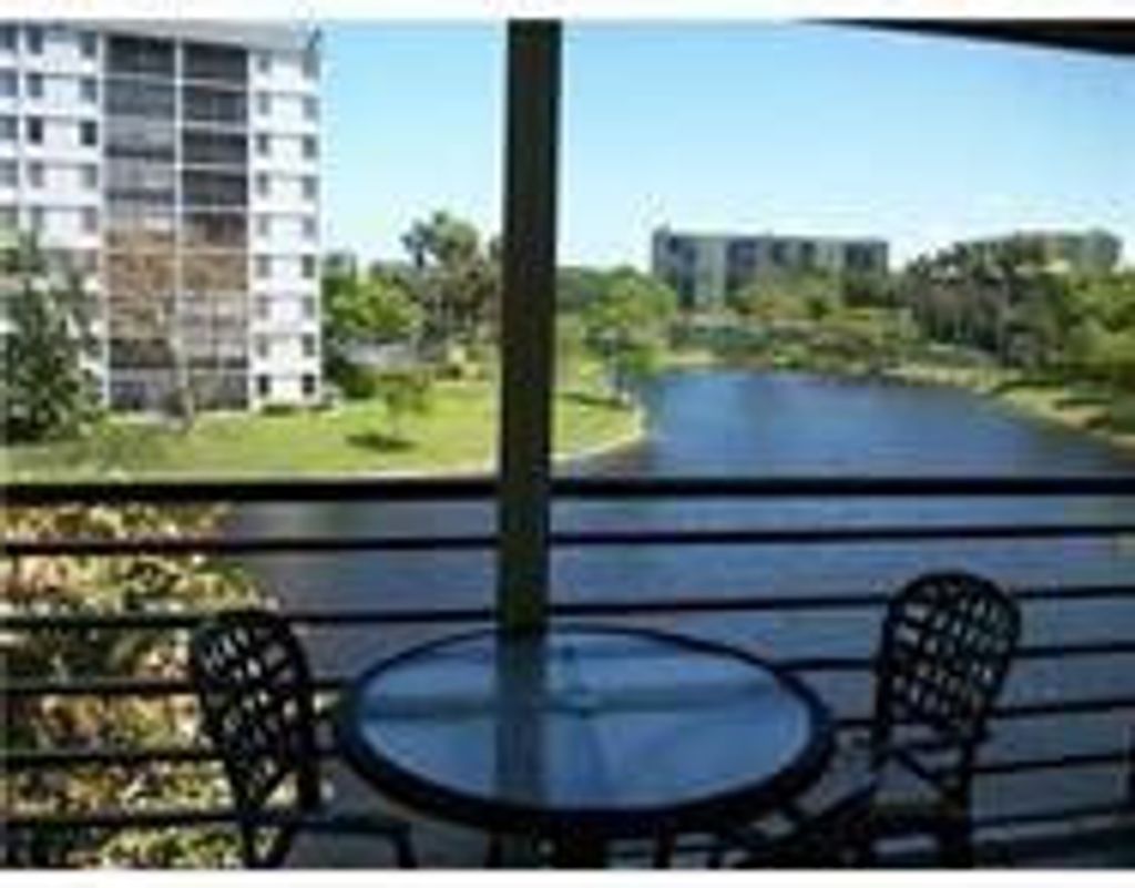 Photo of 2311 S Cypress Bend Drive #416, Pompano Beach, FL 33069 (MLS # F10520546)