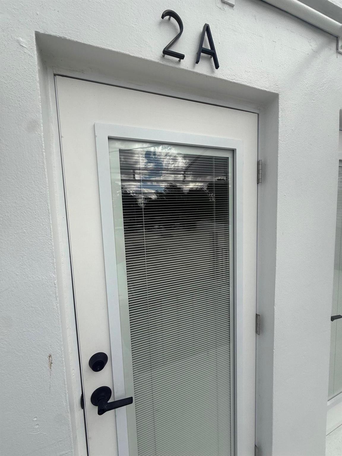 COLONIAL ESTS - Residential Lease