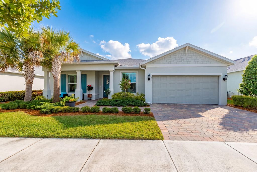 Photo of 10281 SW Captiva Drive #10281, Port Saint Lucie, FL 34987 (MLS # B26026889)