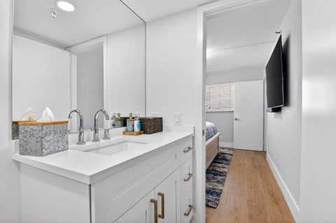 Tiny photo for 6866 Huntington Lane #602, Delray Beach, FL 33446 (MLS # B26030656)