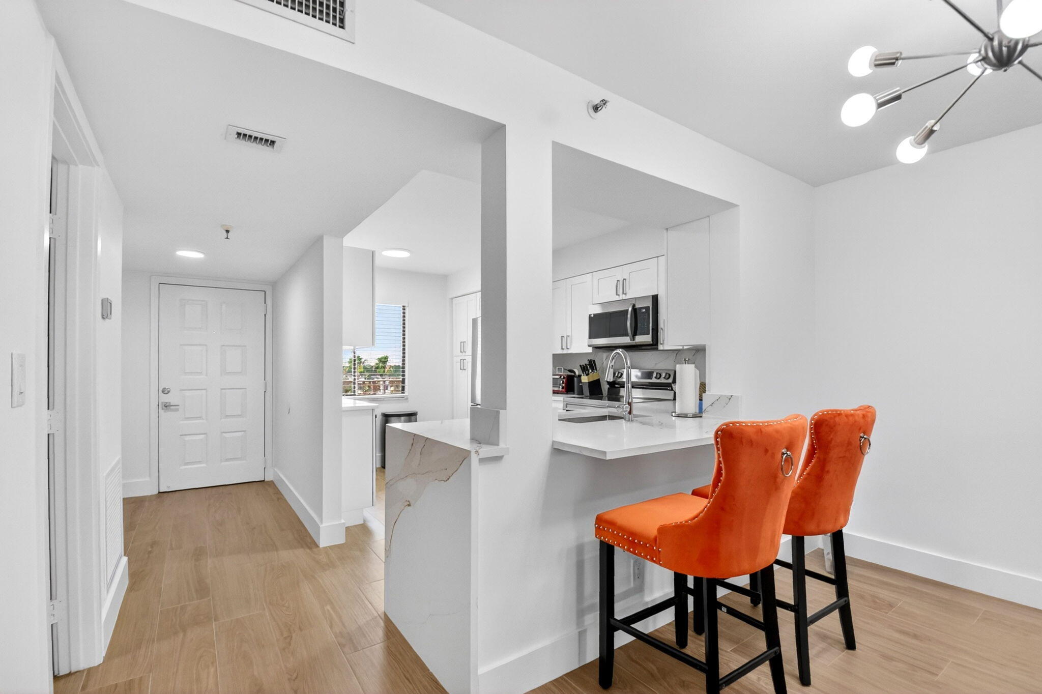 6866 Huntington Lane 602