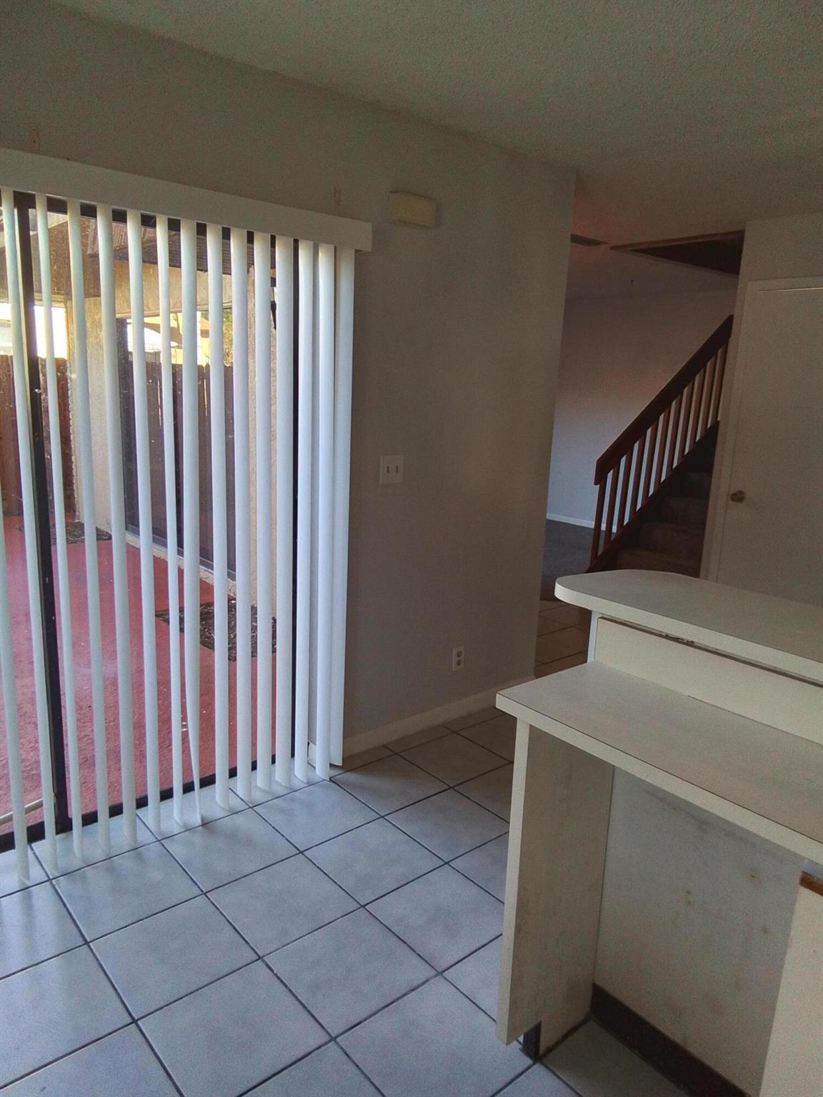 LAWNWOOD ADDITION - Residential Lease