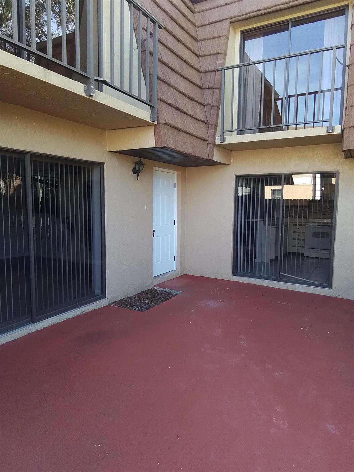 LAWNWOOD ADDITION - Residential Lease