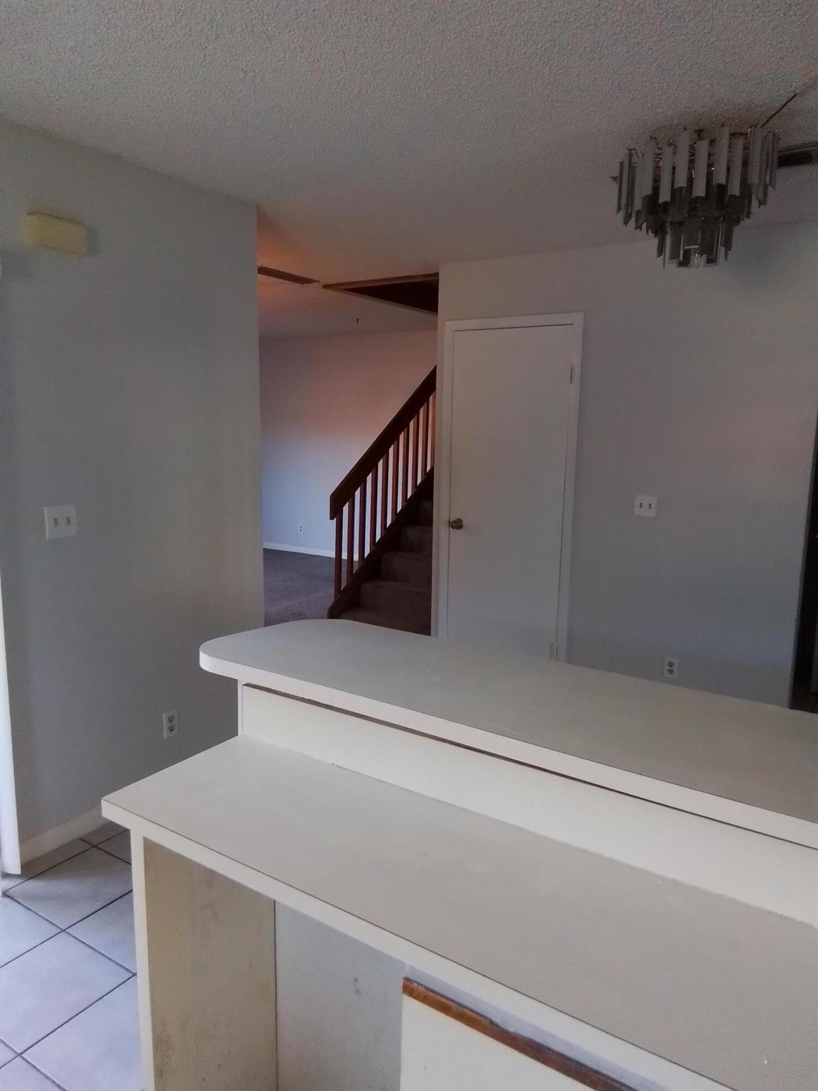 LAWNWOOD ADDITION - Residential Lease