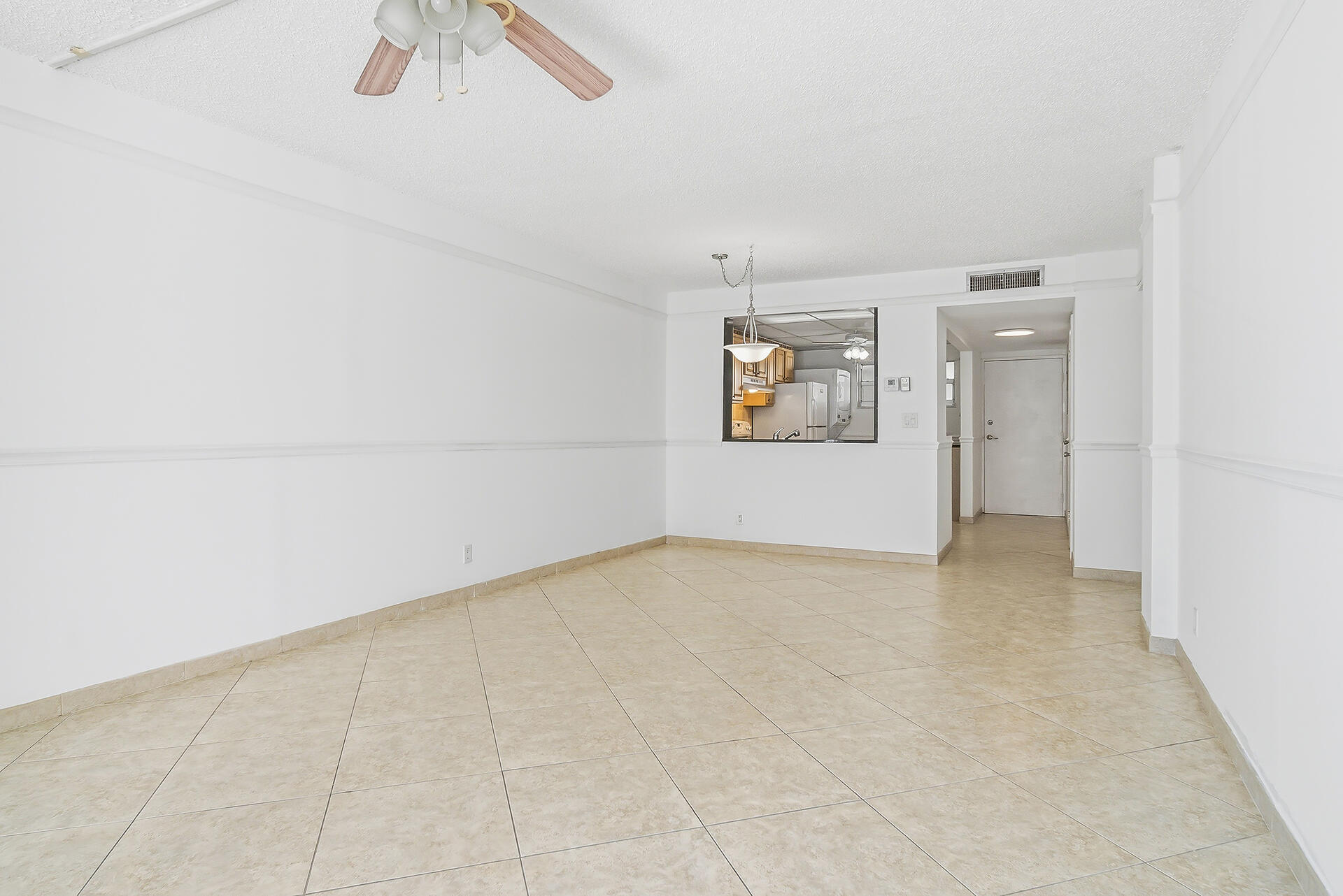 HORIZON EAST CONDO - Residential