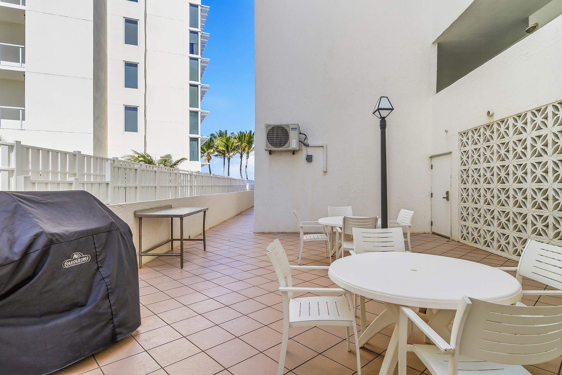 HORIZON EAST CONDO - Residential