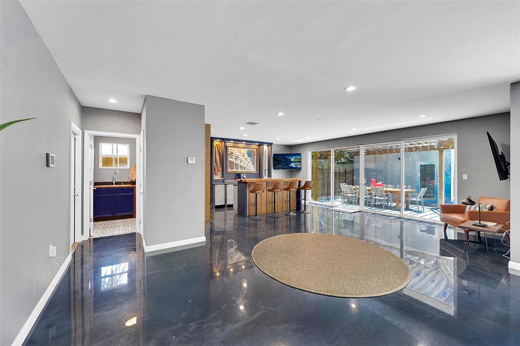 VICTORIA PARK CORR AMEN PLAT - Residential