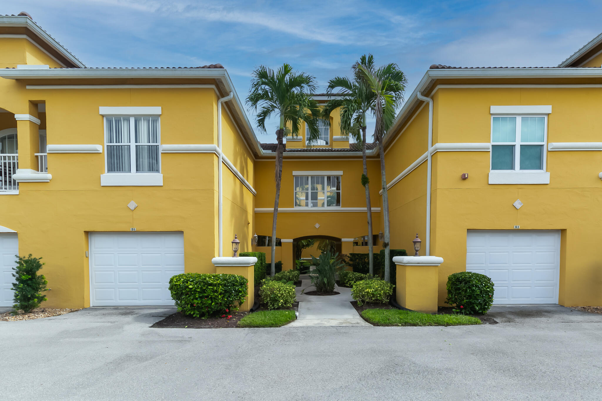 FAIRWAYS AT GRAND HARBOR - Residential