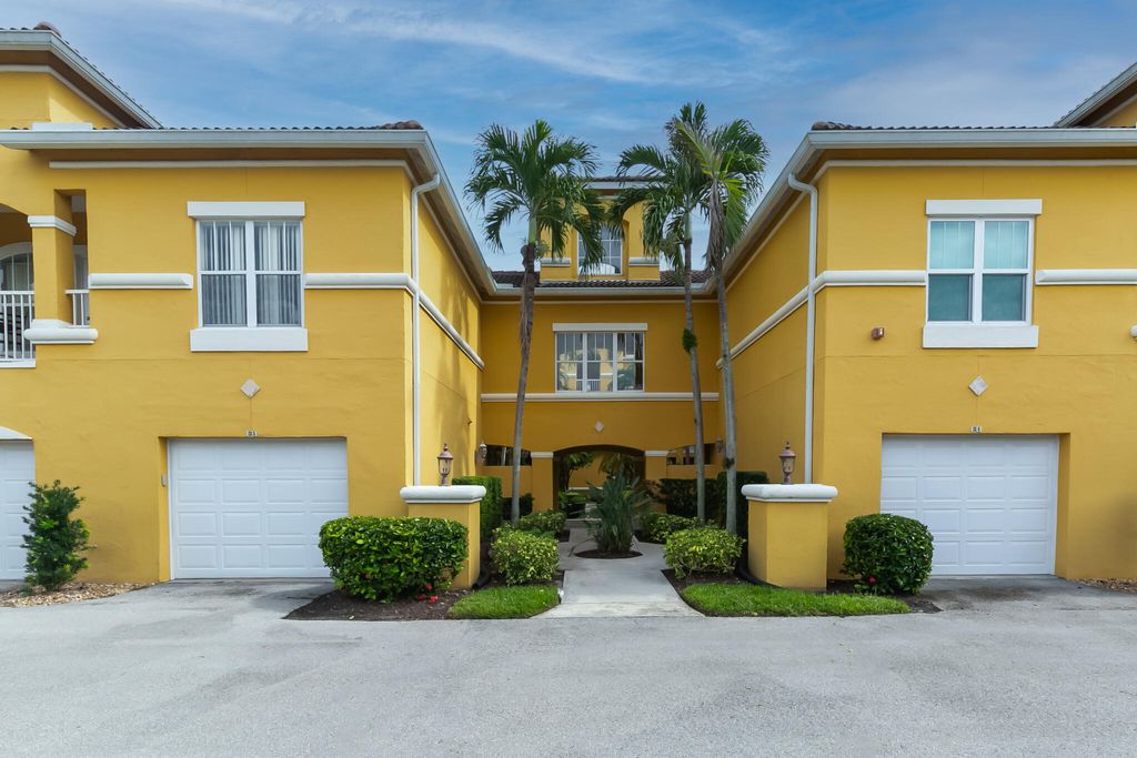Photo of 5015 Fairways Circle #107, Vero Beach, FL 32967 (MLS # B26033446)