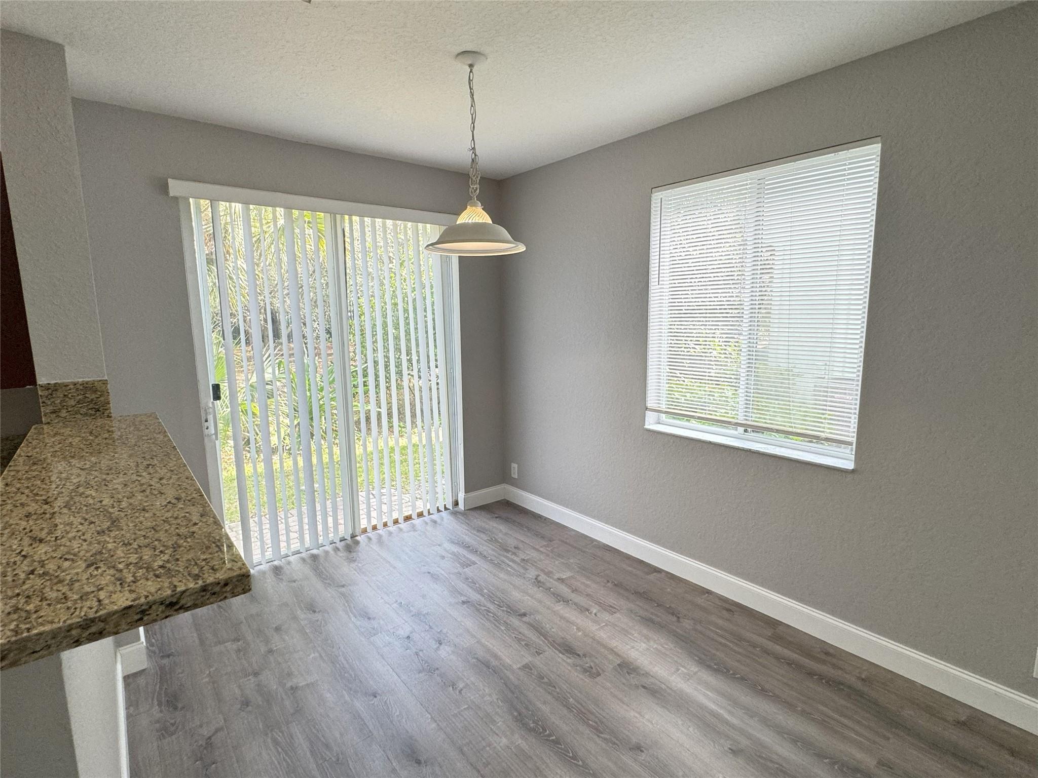 THOUSAND OAKS - Residential
