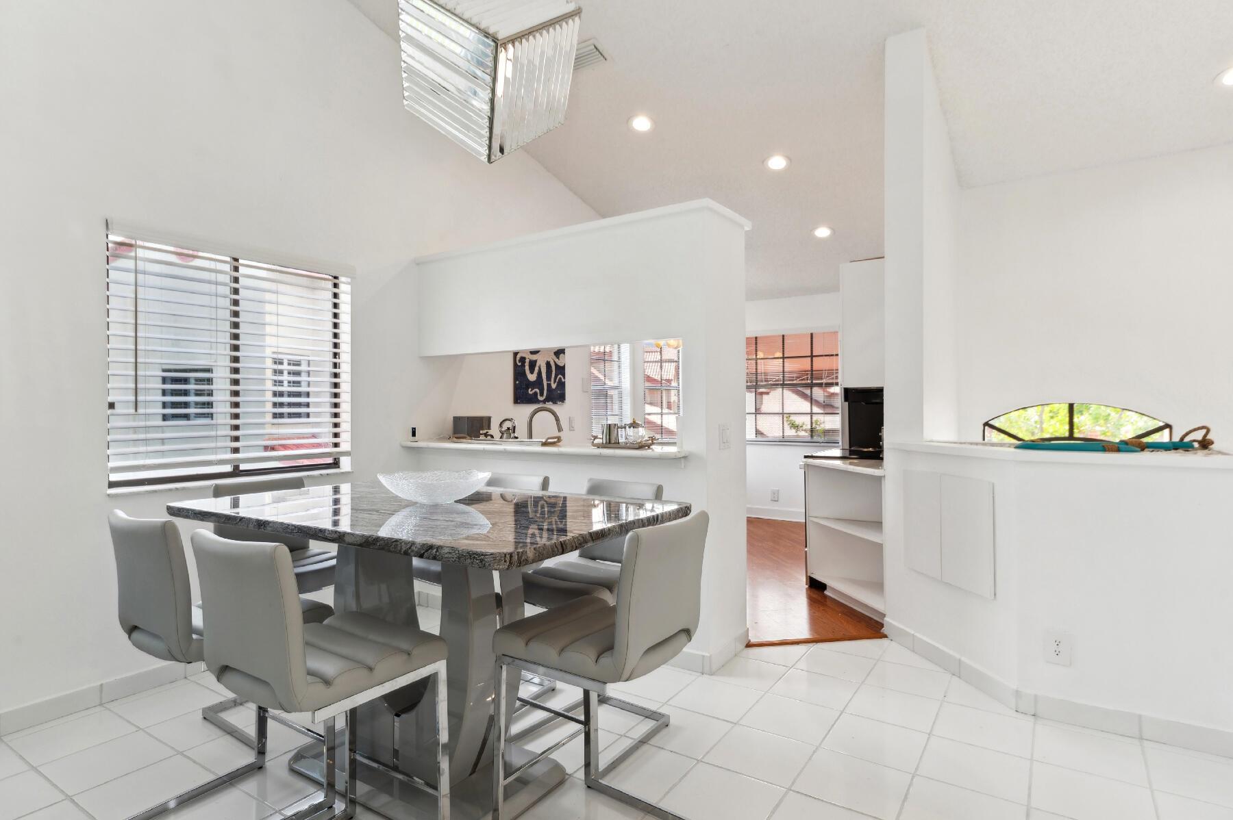 7697 Lexington Club Boulevard D