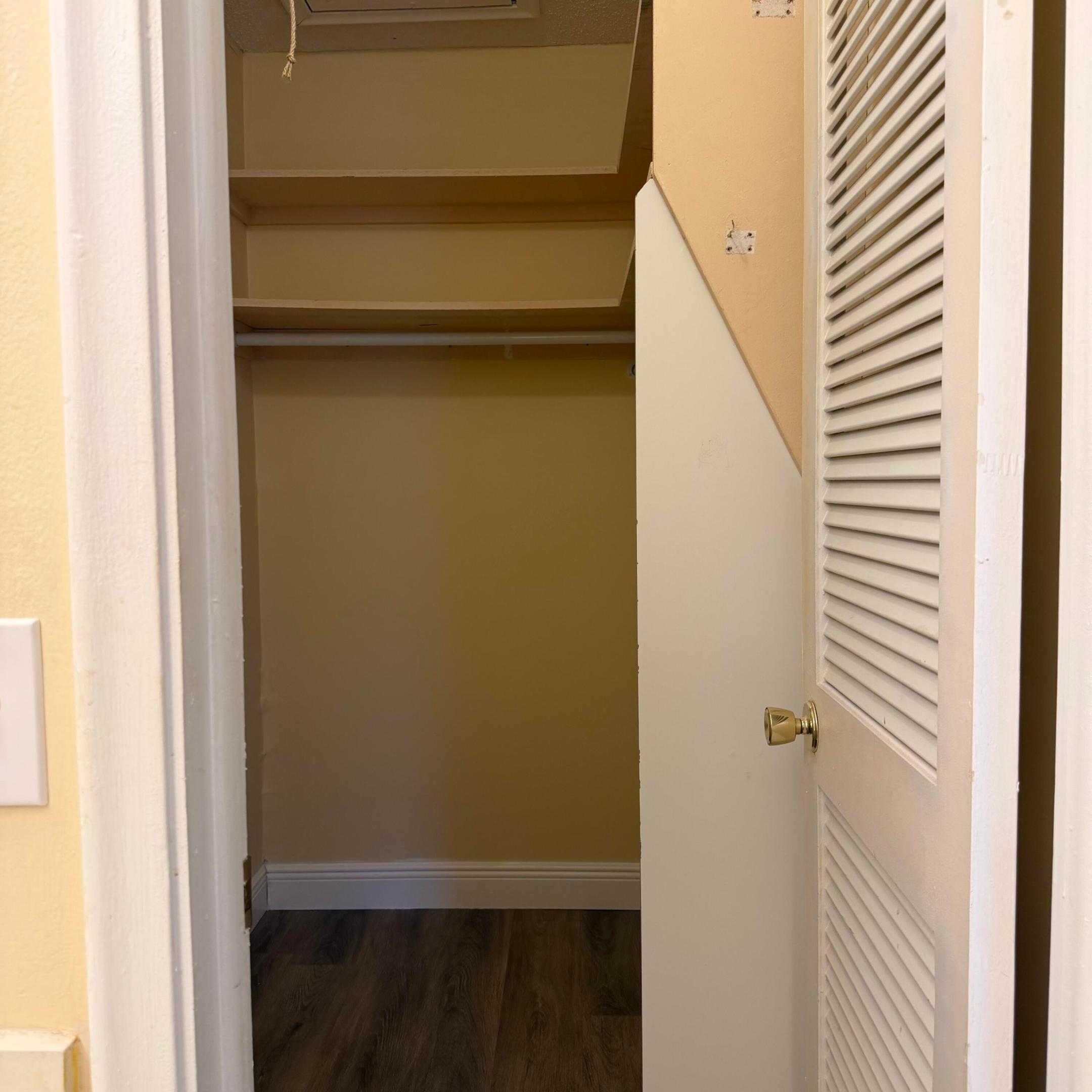 HIGH POINT OF DELRAY BEACH CONDO SEC III - Residential Lease