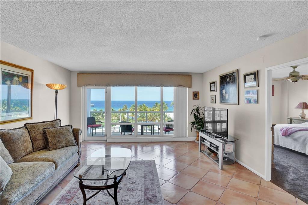Sea Monarch - Residential