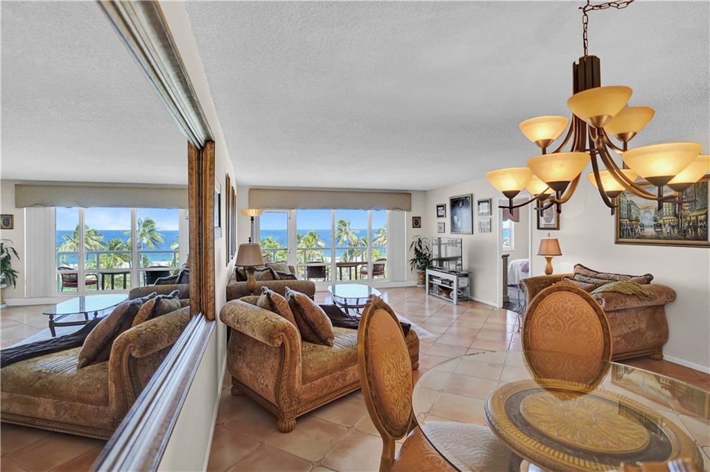 Sea Monarch - Residential