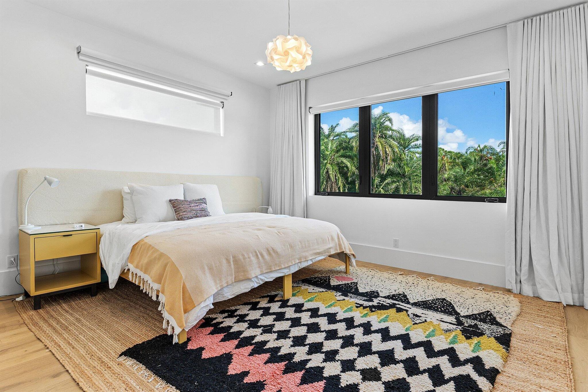 PINEAPPLE ROAD PLAT - Residential Lease