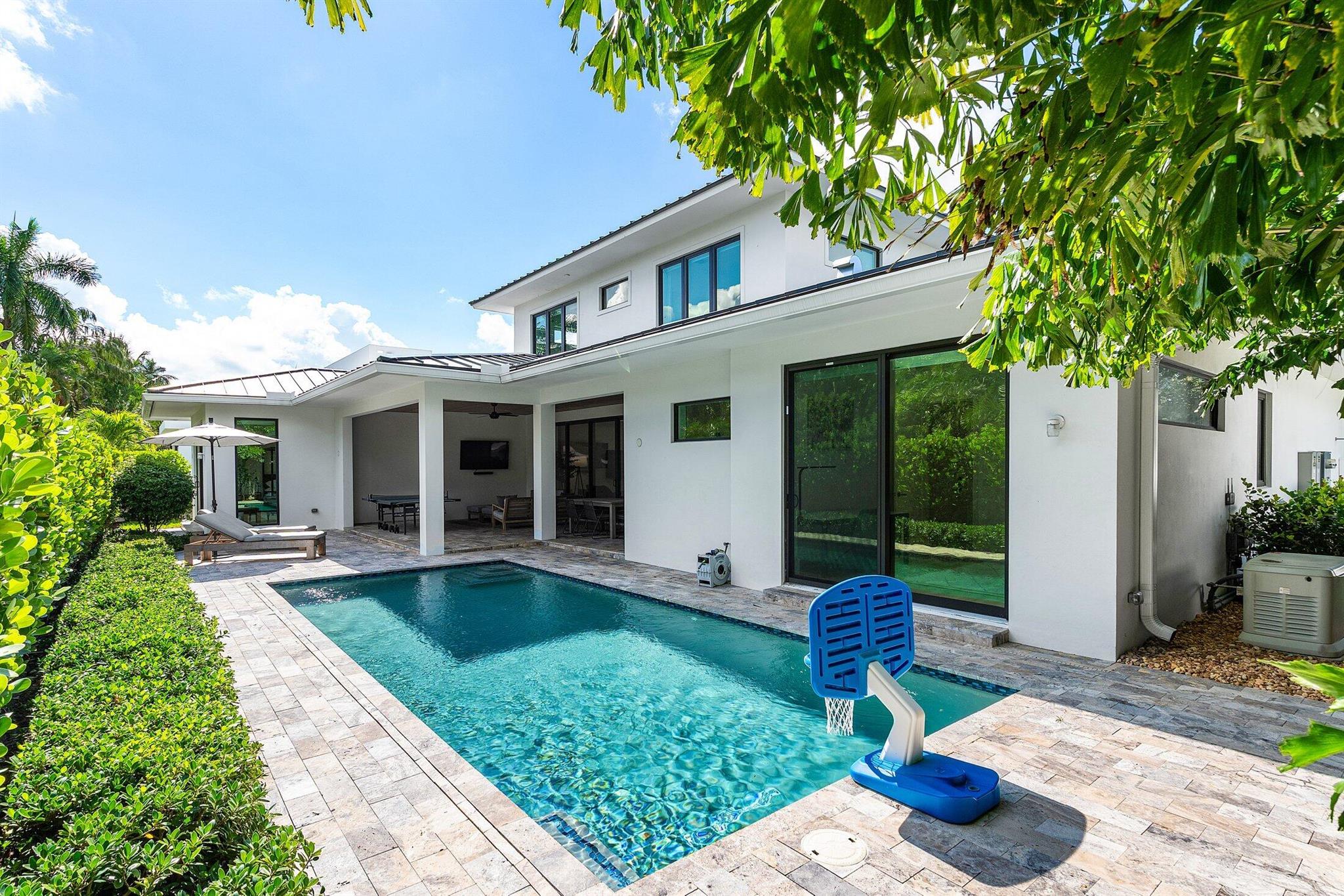 PINEAPPLE ROAD PLAT - Residential Lease