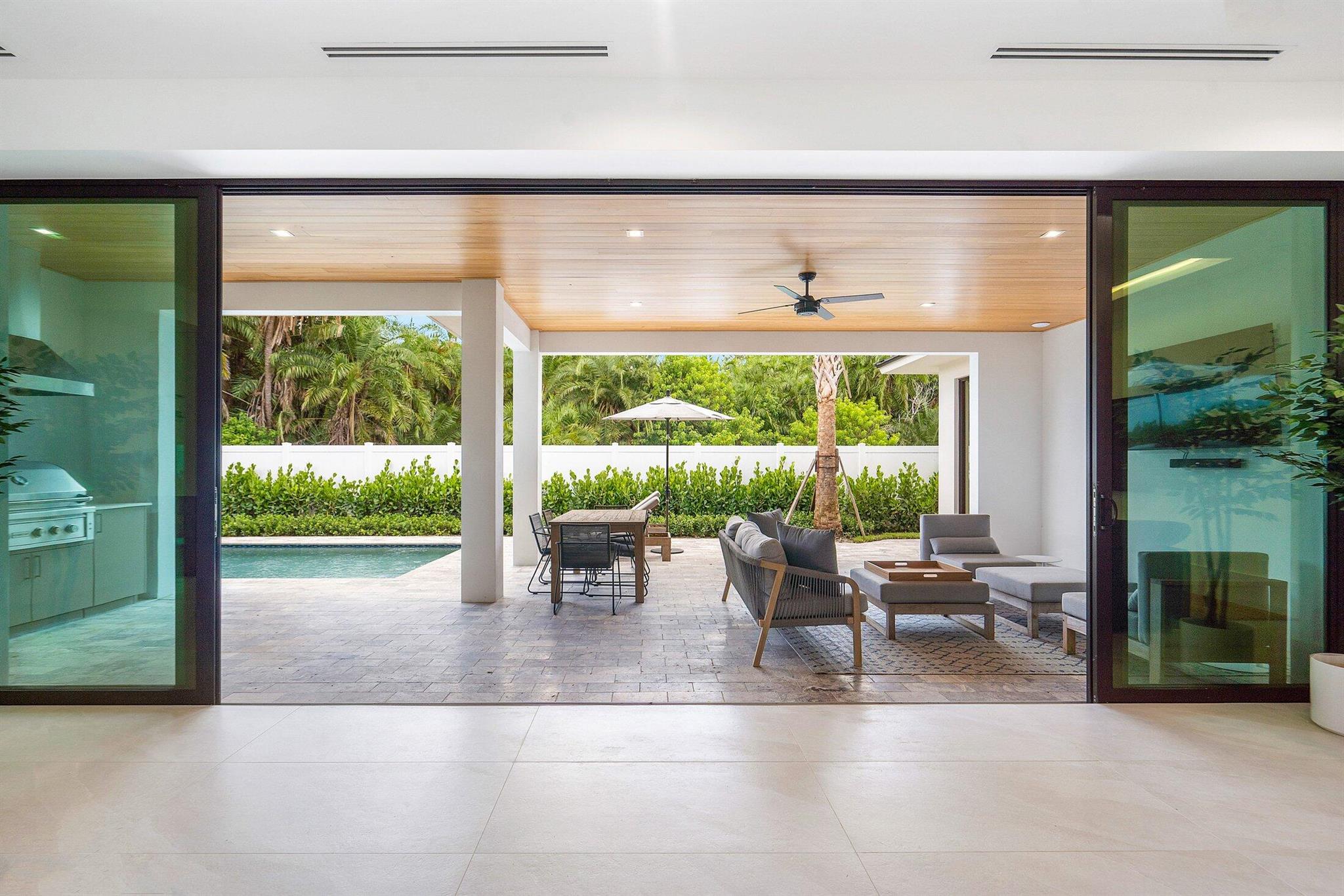 PINEAPPLE ROAD PLAT - Residential Lease