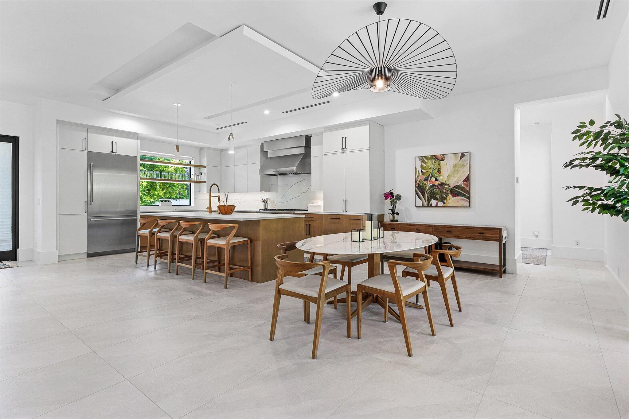 PINEAPPLE ROAD PLAT - Residential Lease