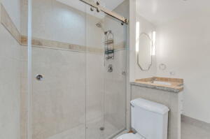 HILLSBORO ISLES - Residential