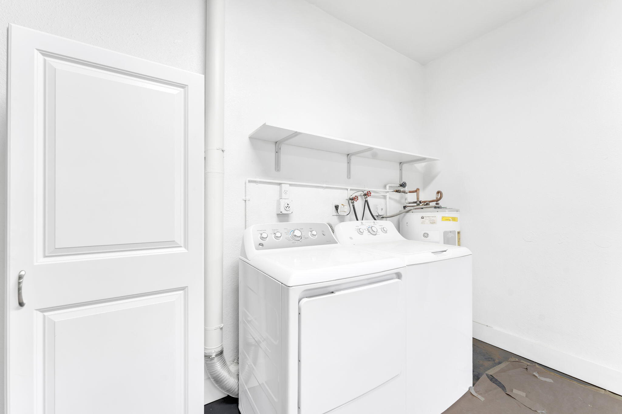 HILLSBORO ISLES - Residential