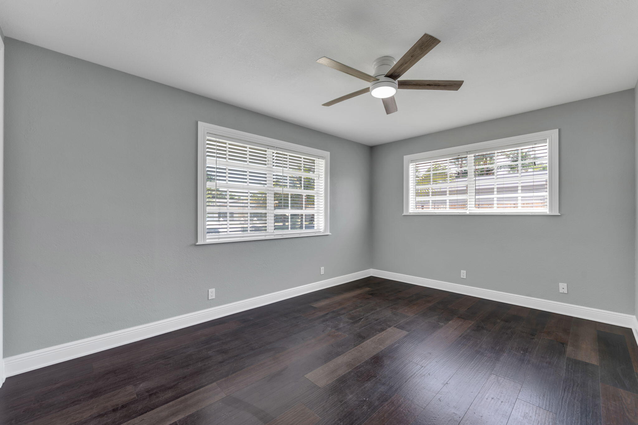 HILLSBORO ISLES - Residential