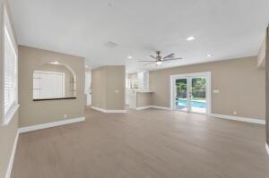 HILLSBORO ISLES - Residential