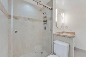 HILLSBORO ISLES - Residential