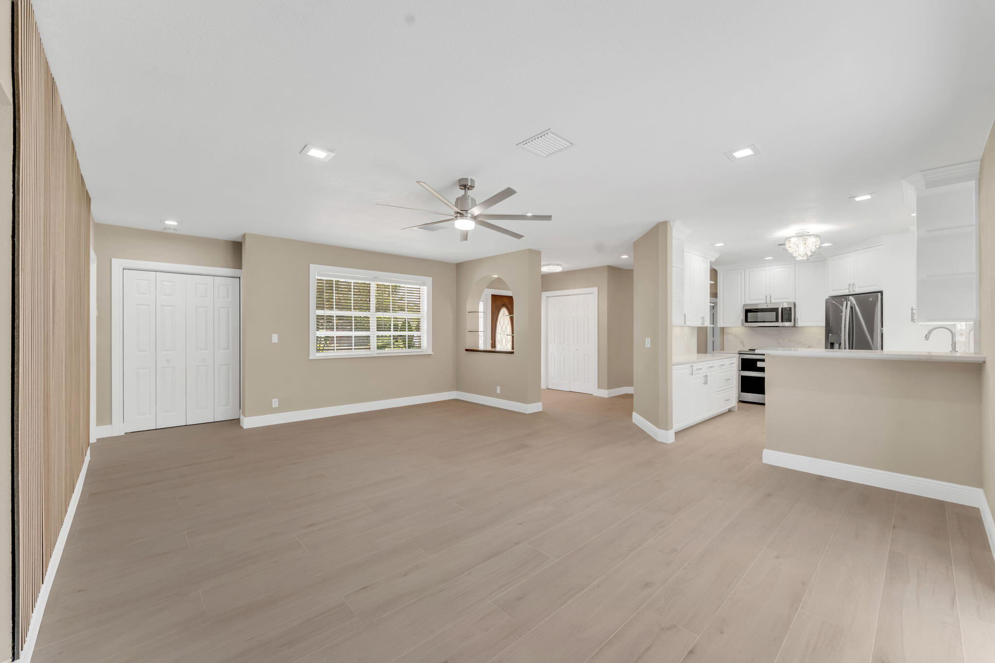 HILLSBORO ISLES - Residential