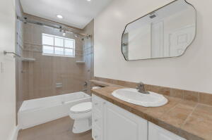 HILLSBORO ISLES - Residential