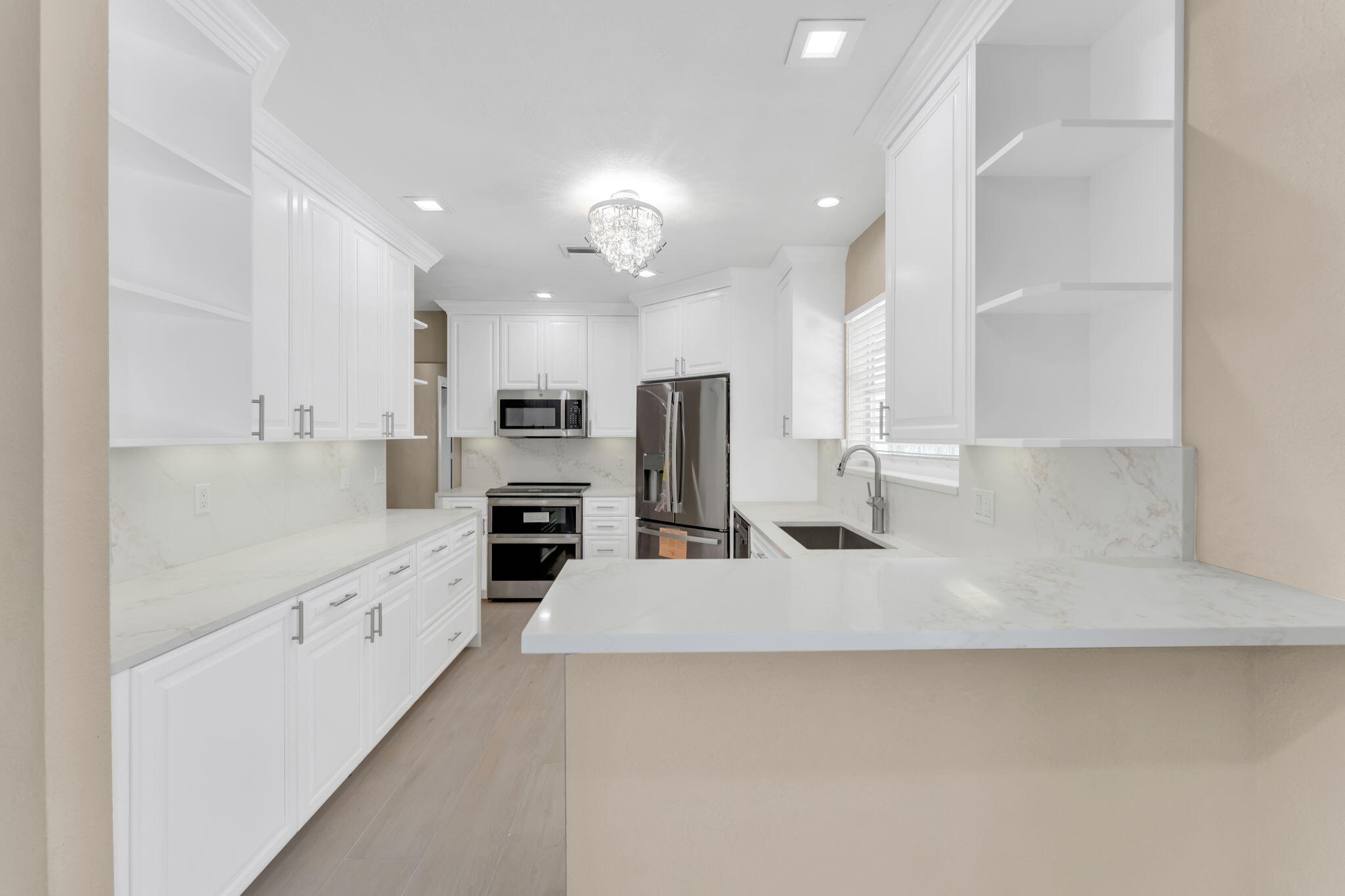 HILLSBORO ISLES - Residential