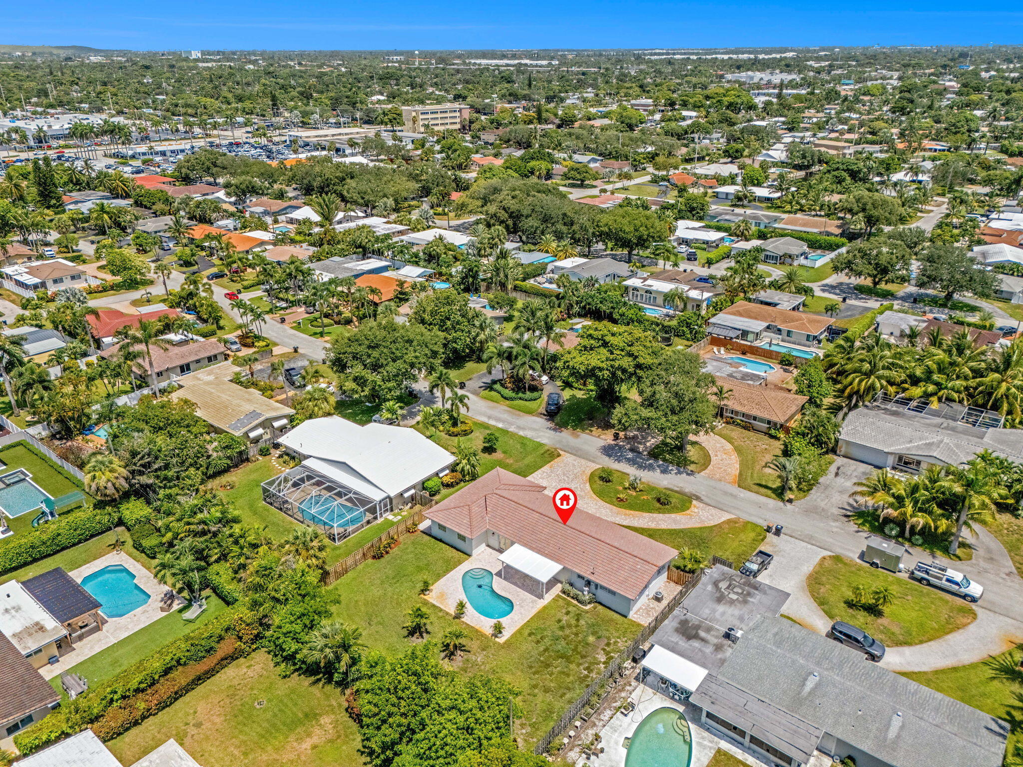HILLSBORO ISLES - Residential