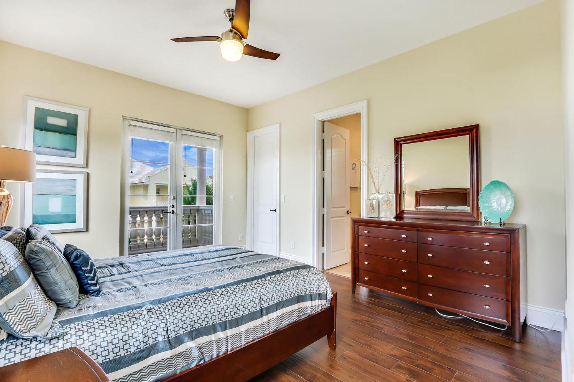 BOTANICA - Residential Lease