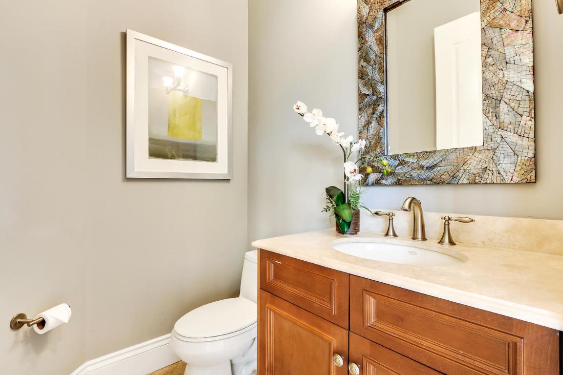 BOTANICA - Residential Lease