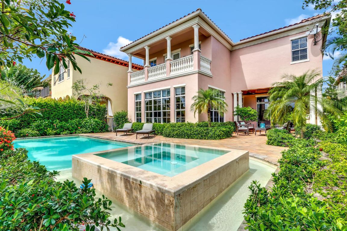 BOTANICA - Residential Lease