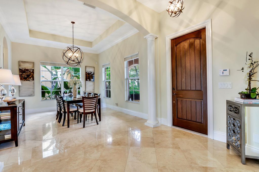 Photo of 128 Tulip Tree Court, Jupiter, FL 33458 (MLS # R11146865)