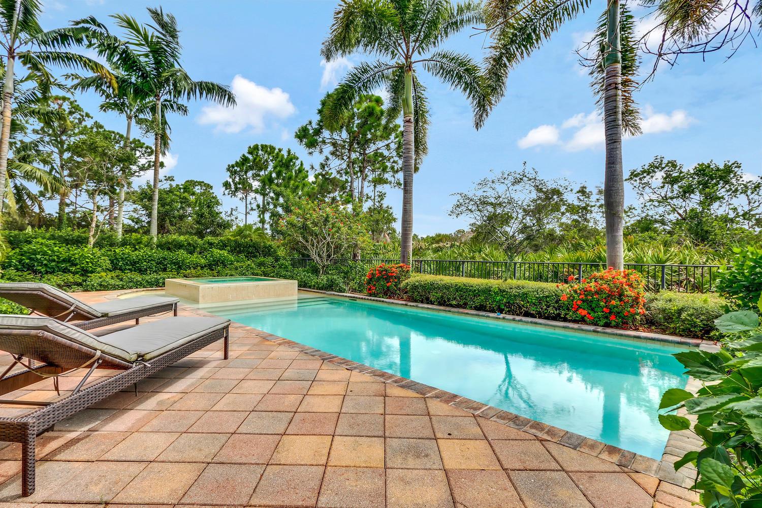 BOTANICA - Residential Lease