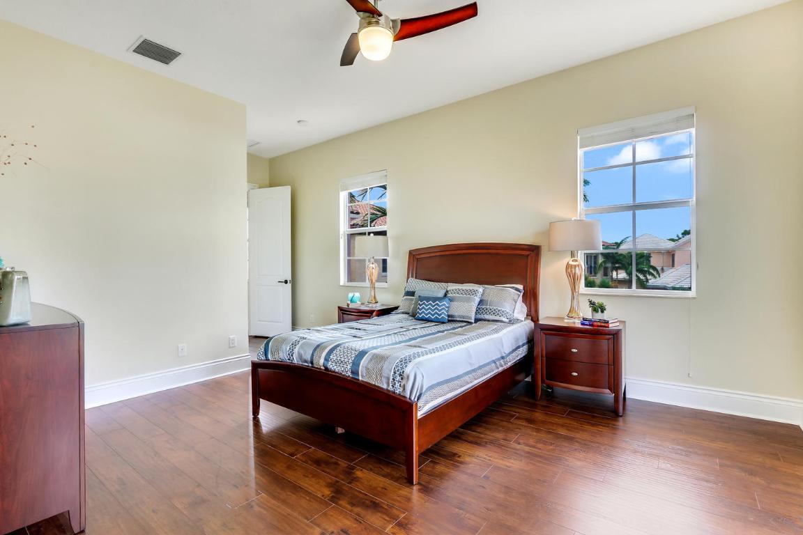 BOTANICA - Residential Lease