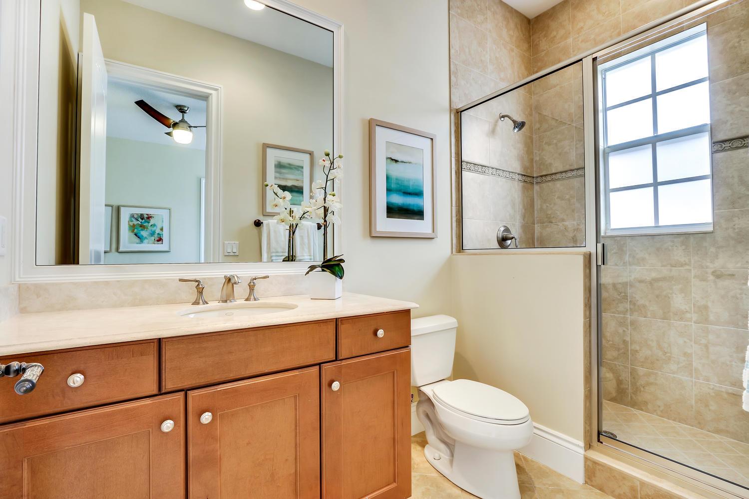 BOTANICA - Residential Lease