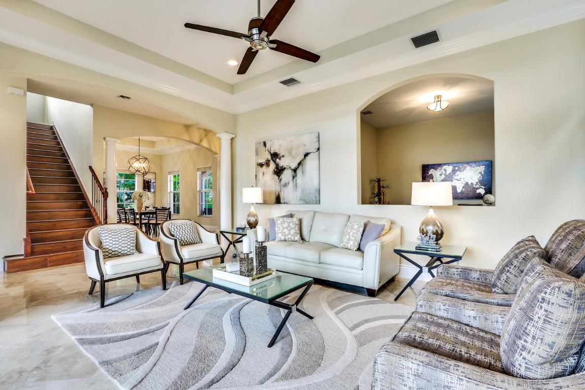 BOTANICA - Residential Lease