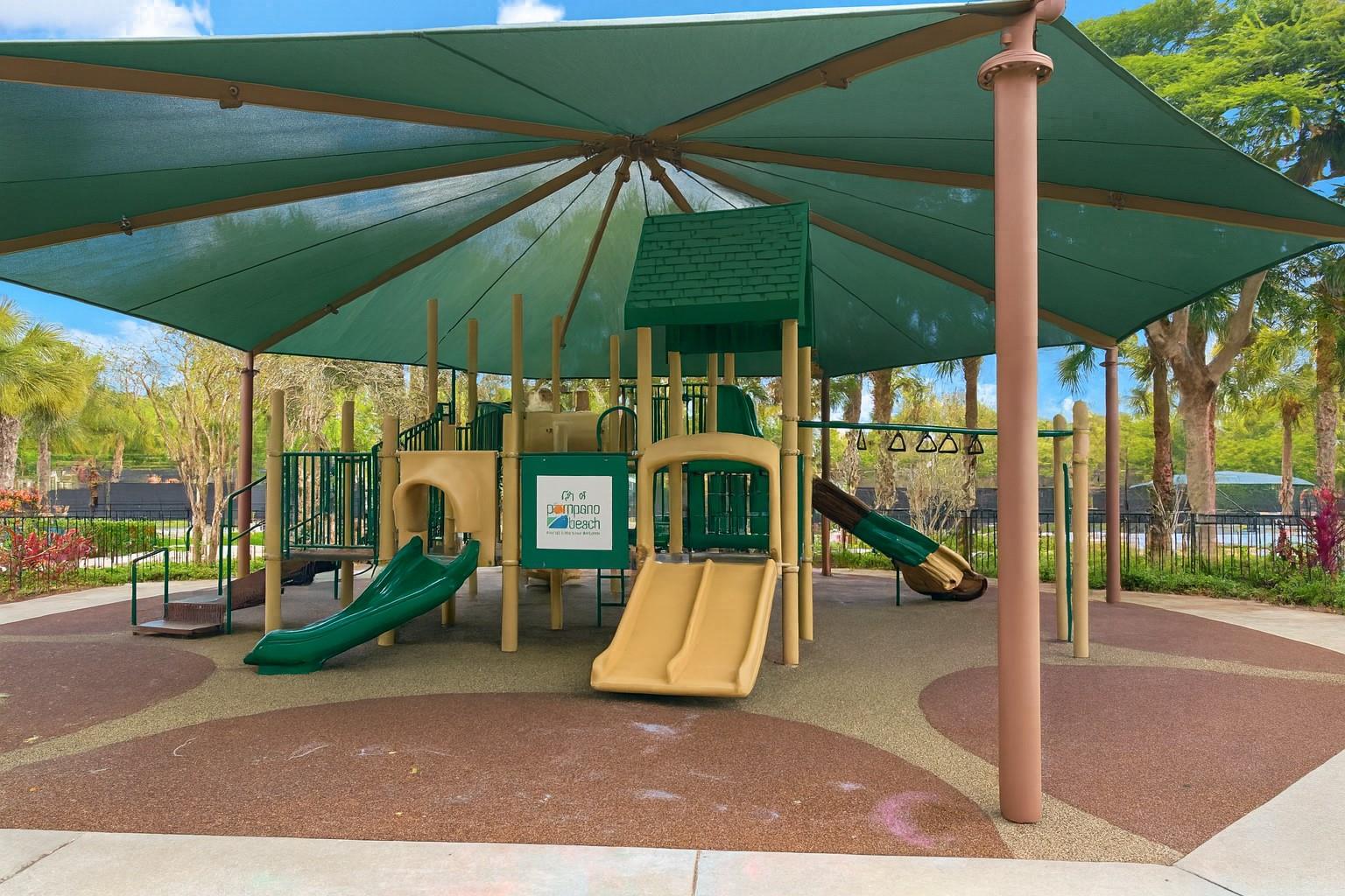 Palm Aire Country Club - Residential