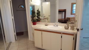 MIDPORT PLACE II, A CONDOMINIUM - Residential