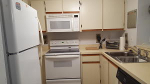 MIDPORT PLACE II, A CONDOMINIUM - Residential